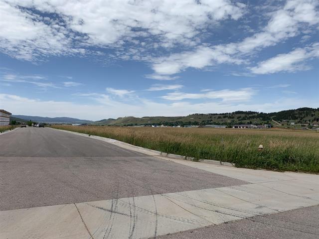 12.19 Acres in Summerset